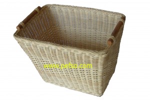 114403 Rattan Laundry Basket